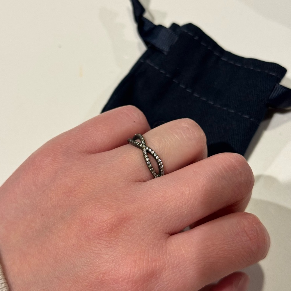 Monaco Silver Infinity Ring with Navy Pouch
